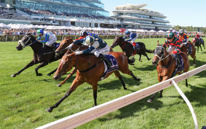 Crowds flock to Flemington for first Group 1 of 2023